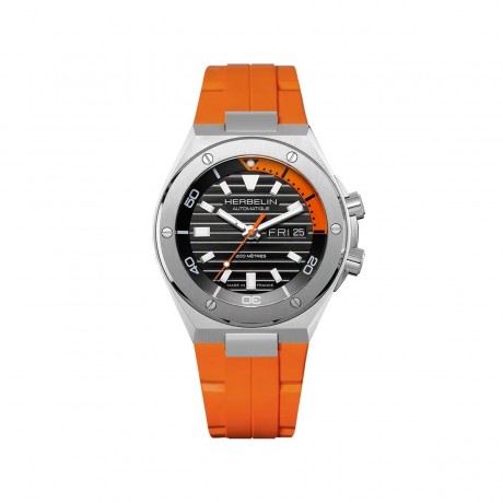 MICHEL HERBELIN Cap Camarat Diver 42 mm Automatique 1745A14CMD